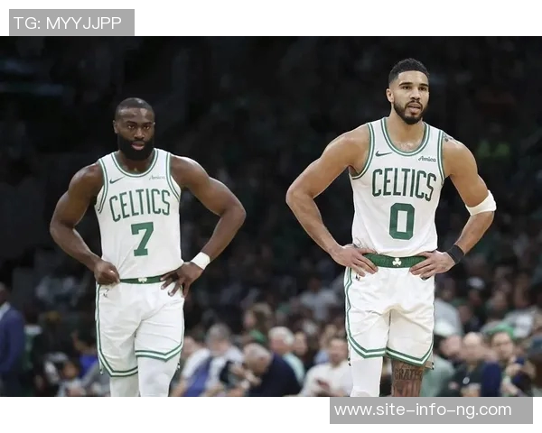 绿军主场对决76人首发阵容揭晓杰伦布朗领衔豪泽科塔普理查德同场竞技