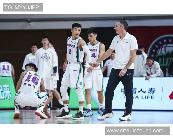 巴迪亚西勒谈新帅战术适合球队目标全力争冠